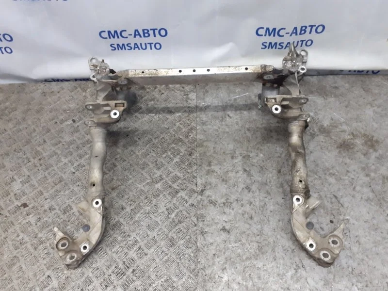 Подрамник передний Audi Q5 8R0399315K 8R 3.0TD, передний