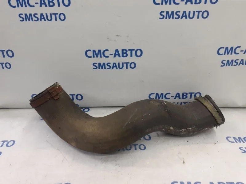 Патрубок интеркулера Volvo XC90 31261367 ХС90 2.4D