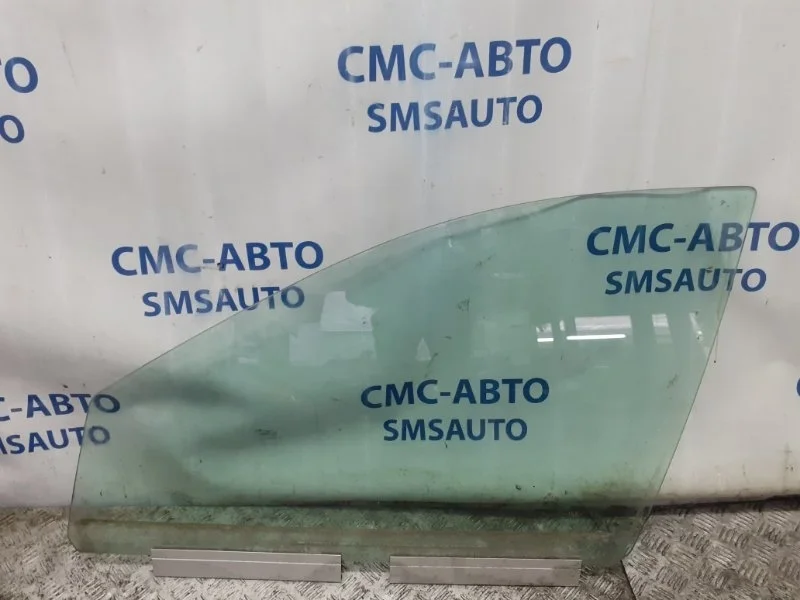 Стекло двери Volvo XC90 30779414 ХС90 2.4D, переднее левое