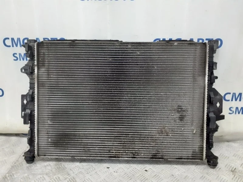 Радиатор охлаждения ДВС Volvo XC60 31368082 ХС60 2.0T