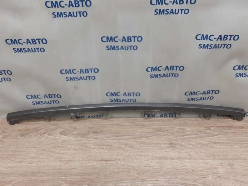 Молдинг бампера Volkswagen Touareg 7P6807725 NF 3.0TD, передний