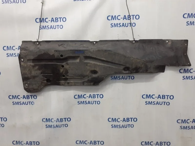 Защита днища Mercedes-Benz ML A1646190438 W164 3.0D, правая