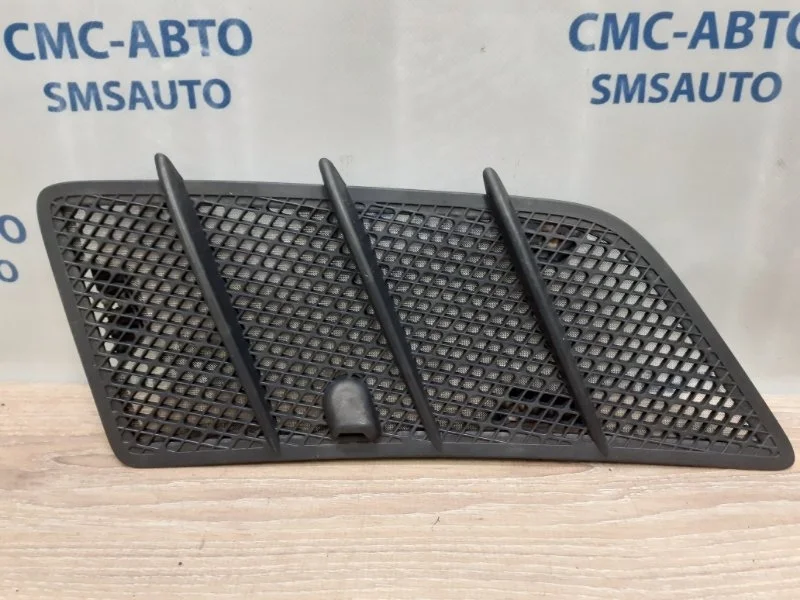 Решетка капота Mercedes-Benz ML A1648804405 W164 3.0D, правая