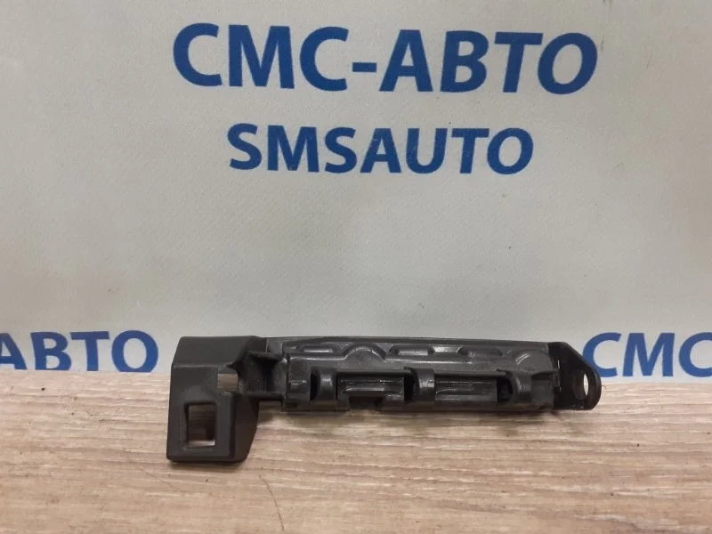 Кронштейн бампера Audi A6 4G5807889 C7 3.0TD, задний левый