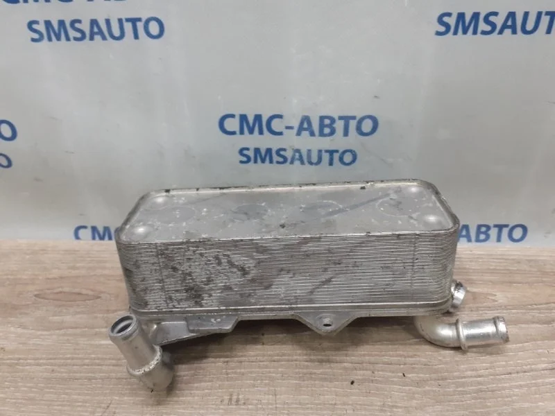 Радиатор масляный Audi A8 2013 4H0317021H D4 3.0 CGW