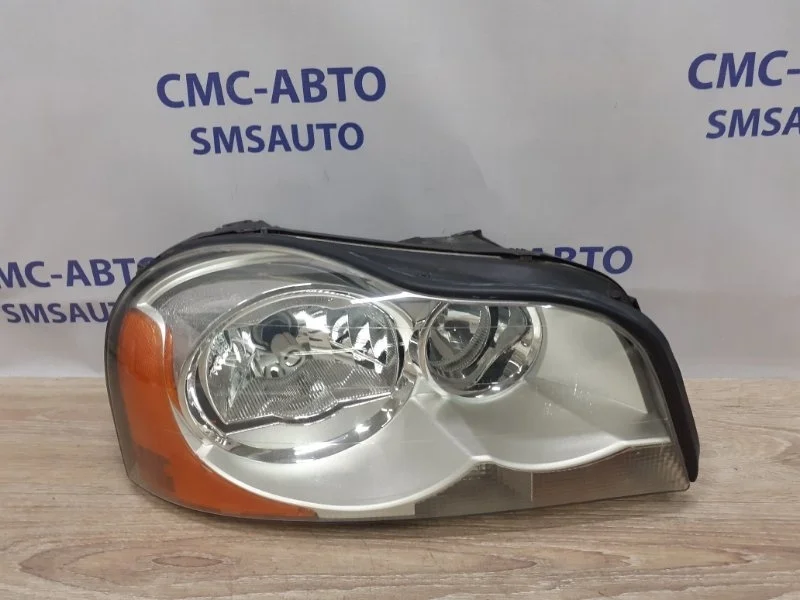 Фара ксенон Volvo XC90 2006 31111189 ХС90 2.5T, правая