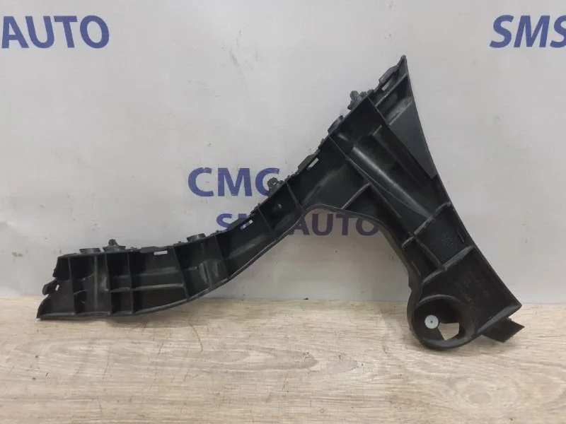 Кронштейн бампера Volvo XC60 2011 30764698 ХС60 2.0T, задний правый