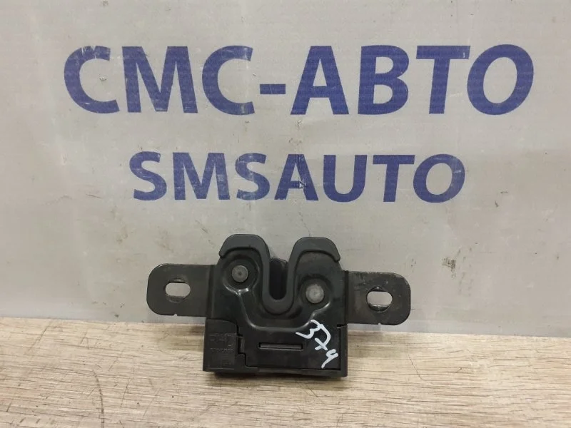 Замок капота Volvo XC60 2011 31298610 ХС60 2.0T, левый