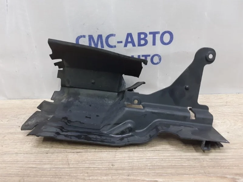 Воздуховод Volvo S60 2014-2017 31353047 С60 1.6T, правый