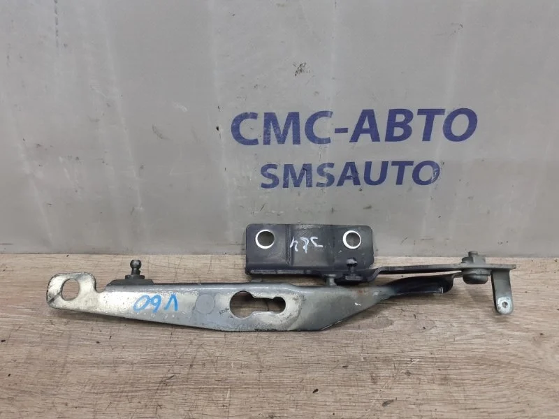 Петля капота Volvo S60 2014-2017 31385813 С60 1.6T, правая