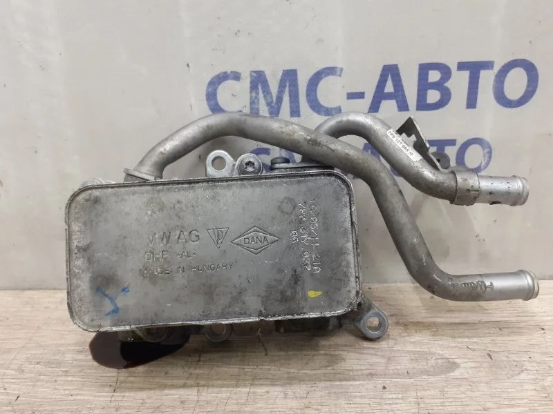 Радиатор масляный Volkswagen Touareg 2012 7P0317037 NF 3.6