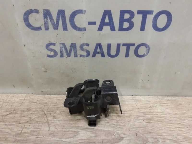 Замок капота Mercedes-Benz ML A2038800460 W164