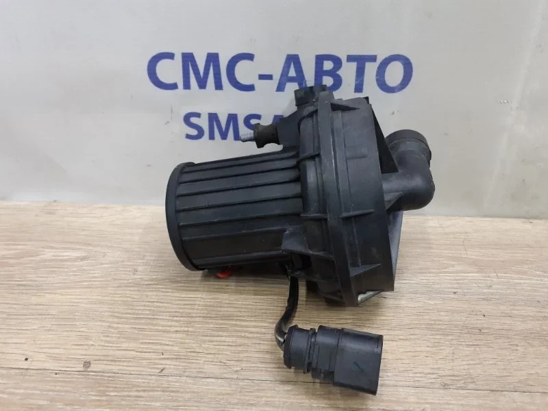 Насос воздушный Audi A6 Allroad 2014 079959253 C7 3.0 CGW