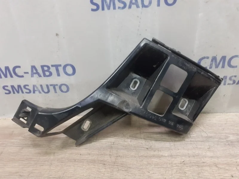 Кронштейн бампера Mercedes-Benz ML A1668803403 W166 2.2D, задний правый