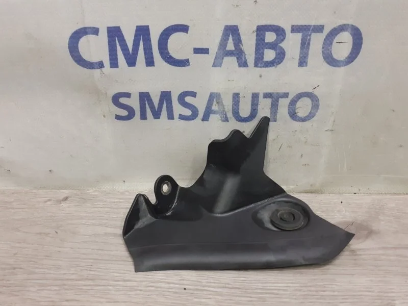 Накладка стойки кузова Mercedes-Benz ML A1666900307 W166 3.0TD, передняя левая