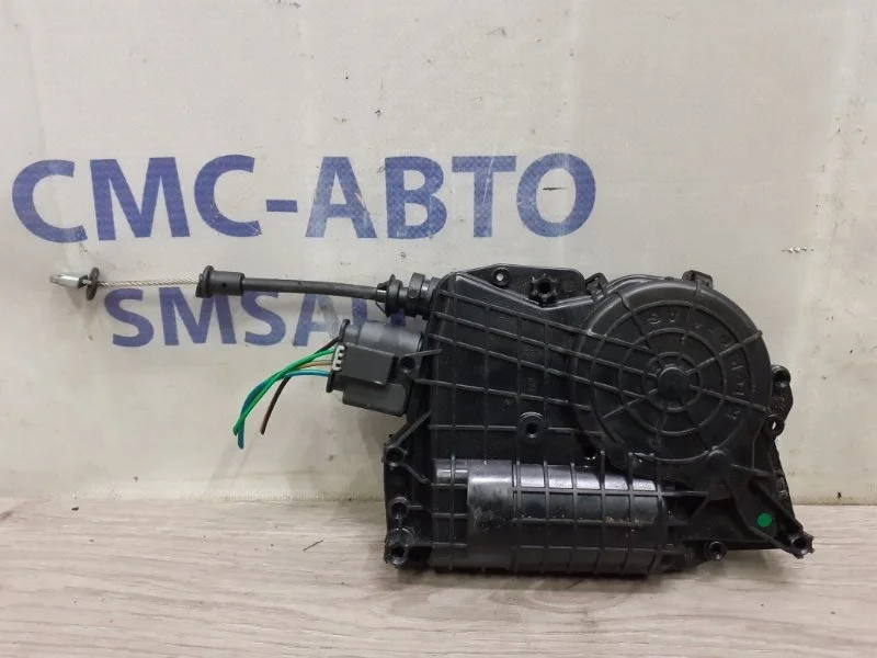 Доводчик багажника Volvo XC70 31276958 ХС70 3.2