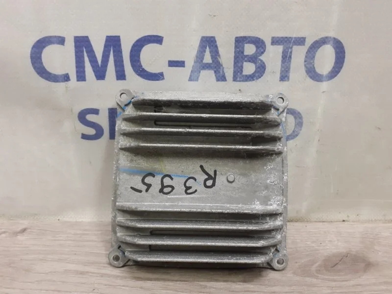 Блок управления фарой Mercedes-Benz ML A1668203689 W166