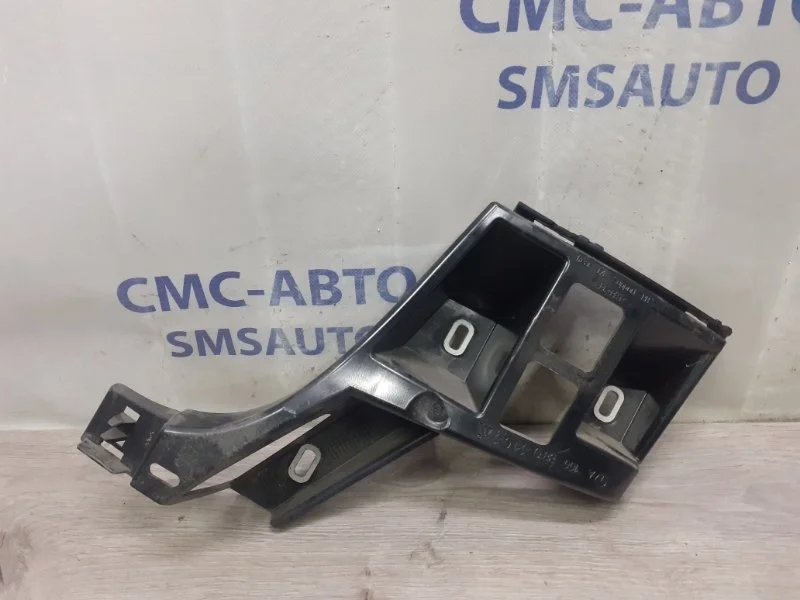 Кронштейн бампера Mercedes-Benz ML A1668803403 W166 3.0TD, задний правый