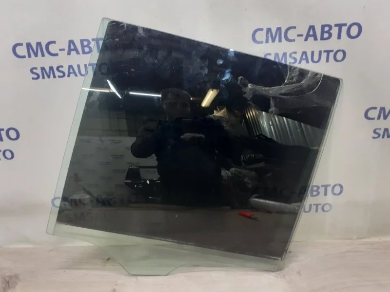 Стекло двери Mercedes-Benz GLK A2047350510 X204, заднее левое