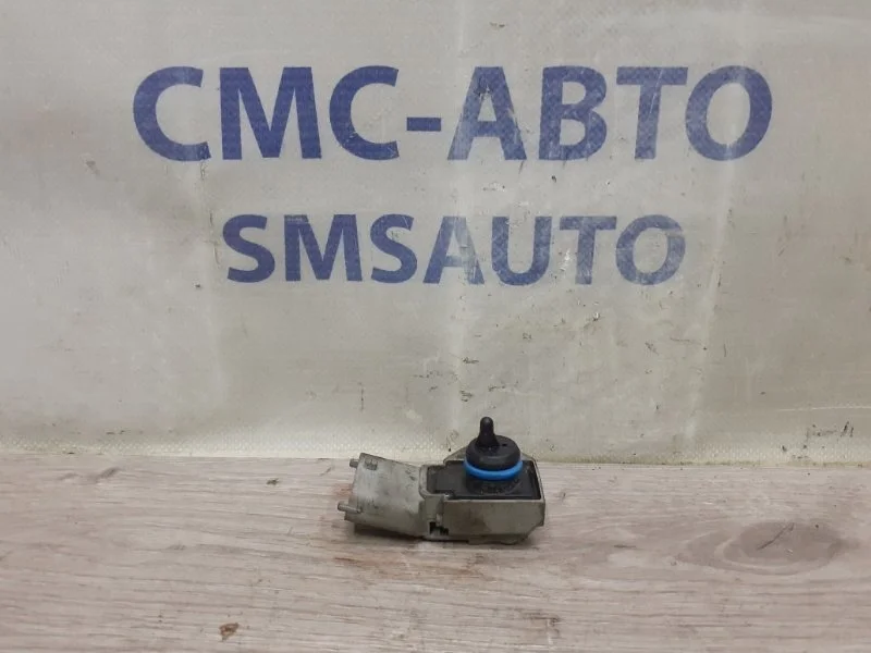 Датчик давления топлива Volvo XC70 31272732 ХС70