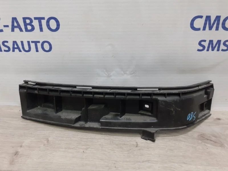Кронштейн бампера Volvo S80 2007-2012 30655125 С80 4.4, задний правый