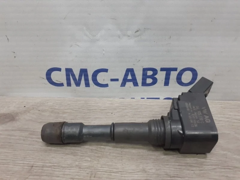 Катушка зажигания Audi Q5 2013-2016 06L905110C 8R