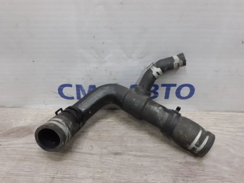 Патрубок охлаждения Mercedes-Benz E-Class A2712002552 W212