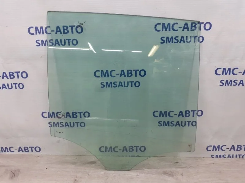 Стекло двери Mercedes-Benz ML A1667352010 W166, заднее правое