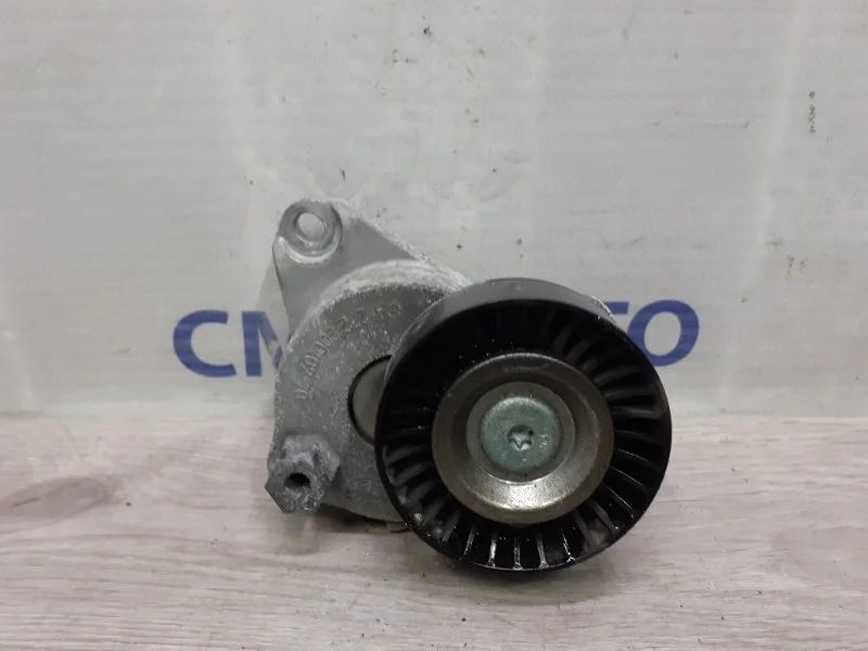 Натяжитель приводного ремня Mercedes-Benz E-Class A2722000270 C207 3.5