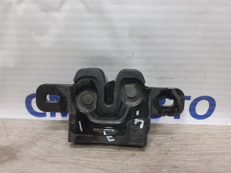 Замок капота Volvo XC60 2013 31298610 ХС60 2.0T, левый