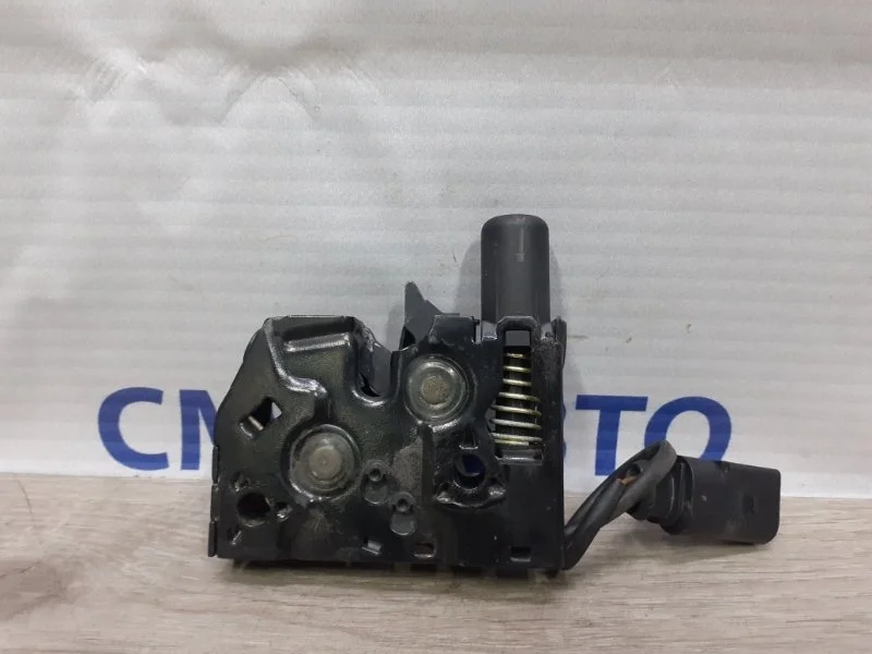 Замок капота с датчиком Audi A8 2013 4H0823509C D4 4.0 CEU