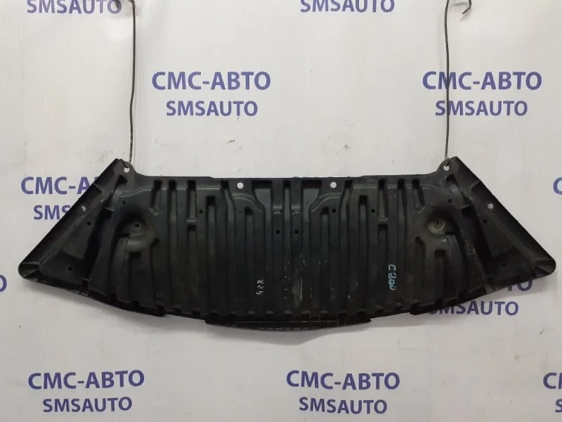 Пыльник бампера Mercedes-Benz C-Class A2045200723 W204 1.8T