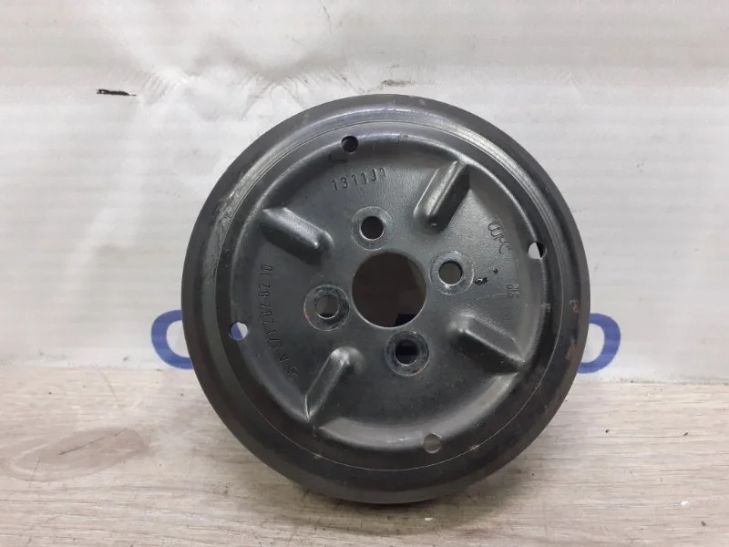 Шкив помпы Mercedes-Benz C-Class A2712020210 W204 1.8T