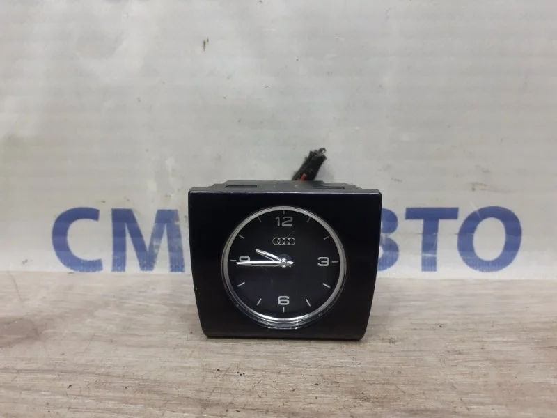Часы Audi A8 2012 4H0919204G D4 3.0 CGW