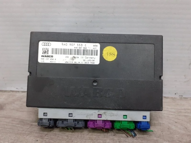 Блок управления пневмоподвеской Audi A8 2012 4H0907553C D4 4.2 CDR