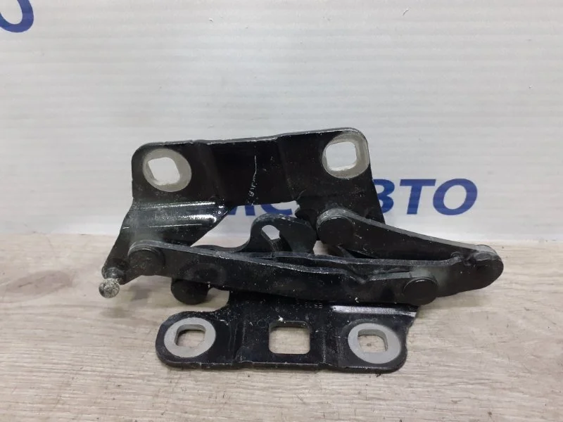 Петля капота Mercedes-Benz ML A1668800028 W166 3.0TD, левая