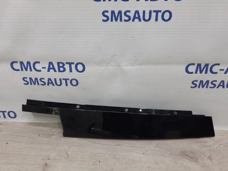 Накладка двери вертикальная Volvo XC60 31299913 ХС60 2.0, передняя левая