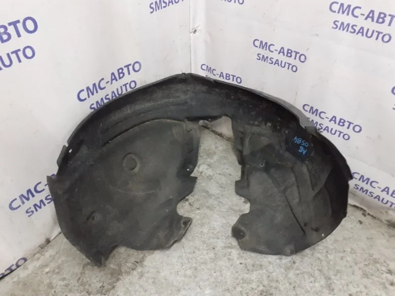 Подкрылок Audi A6 4G0821134D C7 2.8 CHV, передний правый