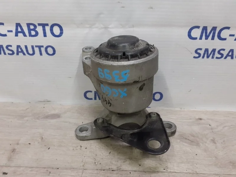 Опора ДВС Volvo XC60 31262708 ХС60 2.0, правая