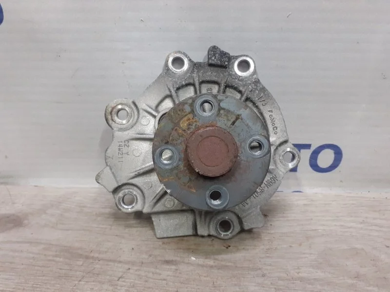 Помпа системы охлаждения Volvo XC60 31293303 XC60 3.0