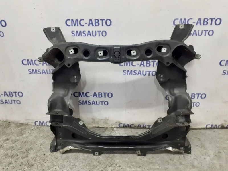 Подрамник передний Mercedes-Benz GLK A2046280457 X204 3.0, передний