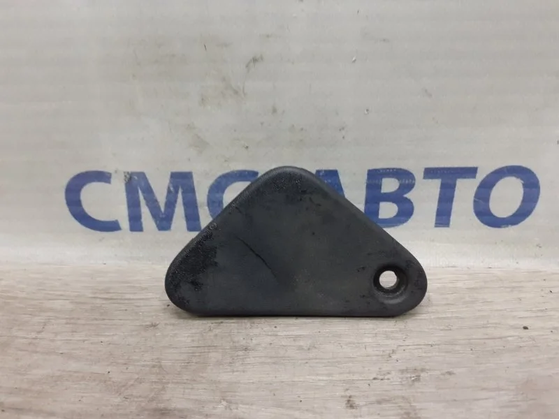 Кронштейн радиатора Volvo XC60 30723366 XC60 2.0, левый