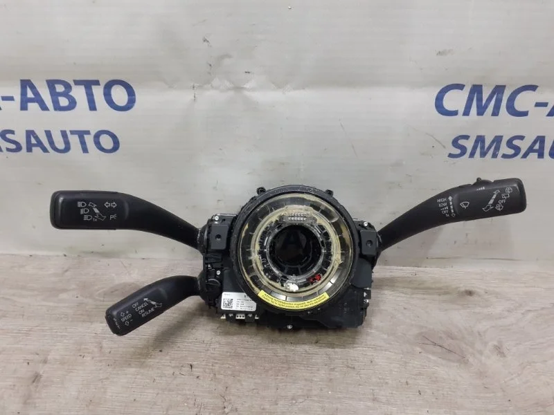 Подрулевой переключатель Volkswagen Touareg 2013 4H0953568H NF 3.6