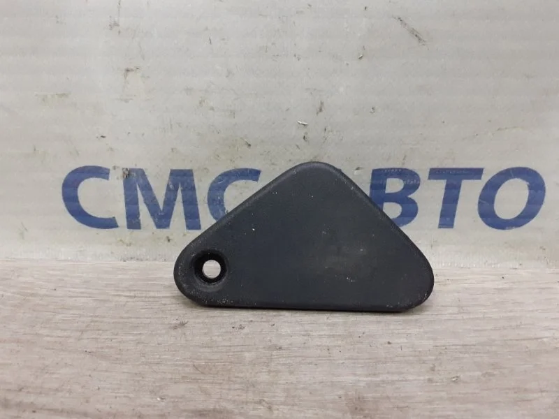 Кронштейн радиатора Volvo XC60 2011 30723367 ХС60 2.0, правый