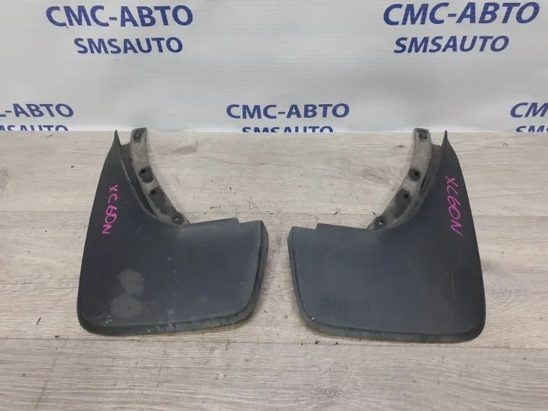 Брызговик Volvo XC60 2018 31435990 XC60 2.0, передний