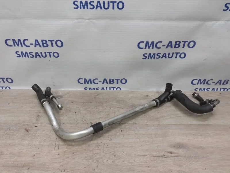 Трубка вентиляционная Volvo XC90 2006 30731068 XC90 2.5Т