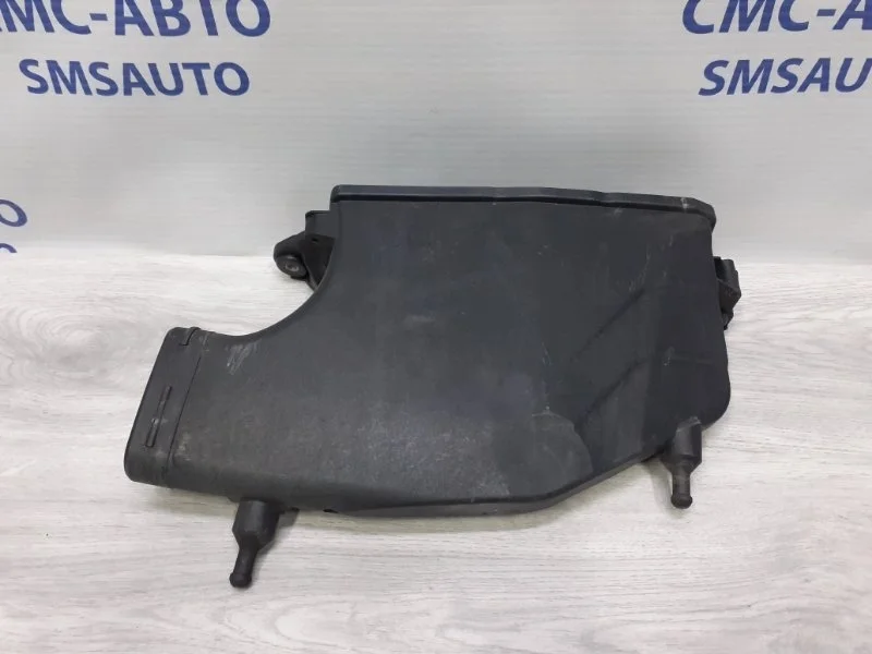 Корпус воздушного фильтра Mercedes-Benz ML A6420904301 W166 3.0TD, левый