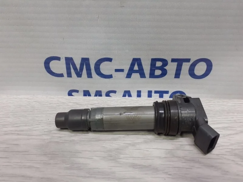 Катушка зажигания Volvo XC90 2008 30684245 XC90 3.2