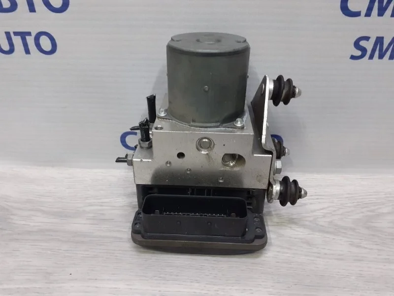 Блок АБС ABS Audi A8 2011 4H0907379B D4 4.2 CDR