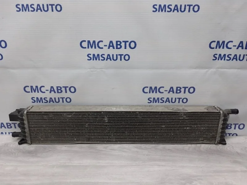 Радиатор дополнительный Audi A7 2011 8K0145804E C7 3.0 CGW